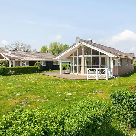 6 Person In Holiday home Groemitz